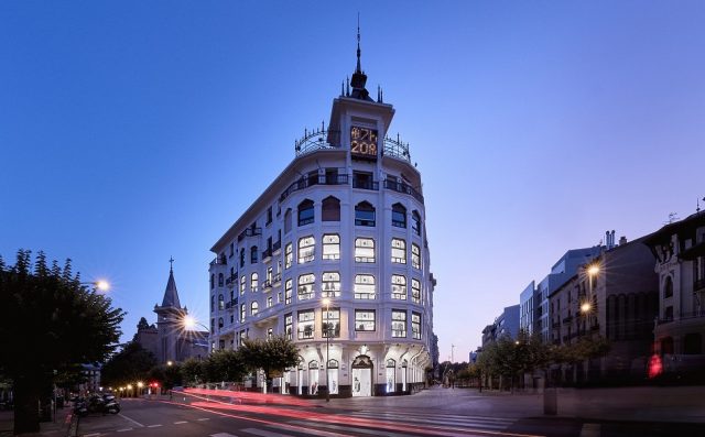 Tienda de Zara, cadena insignia de inditex, en Pamplona. FOTO: Inditex